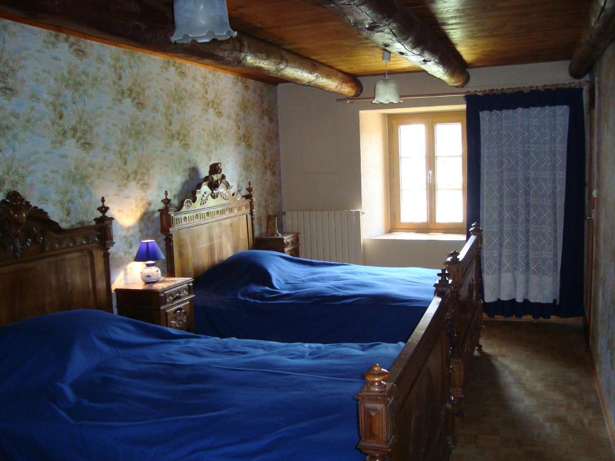 Charmante Maison A La Campagne Au Coeur Des Premiers Volcans Holiday home *