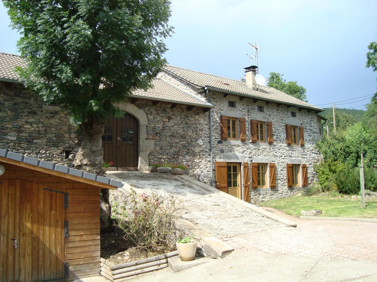 Holiday home Charmante Maison A La Campagne Au Coeur Des Premiers Volcans
